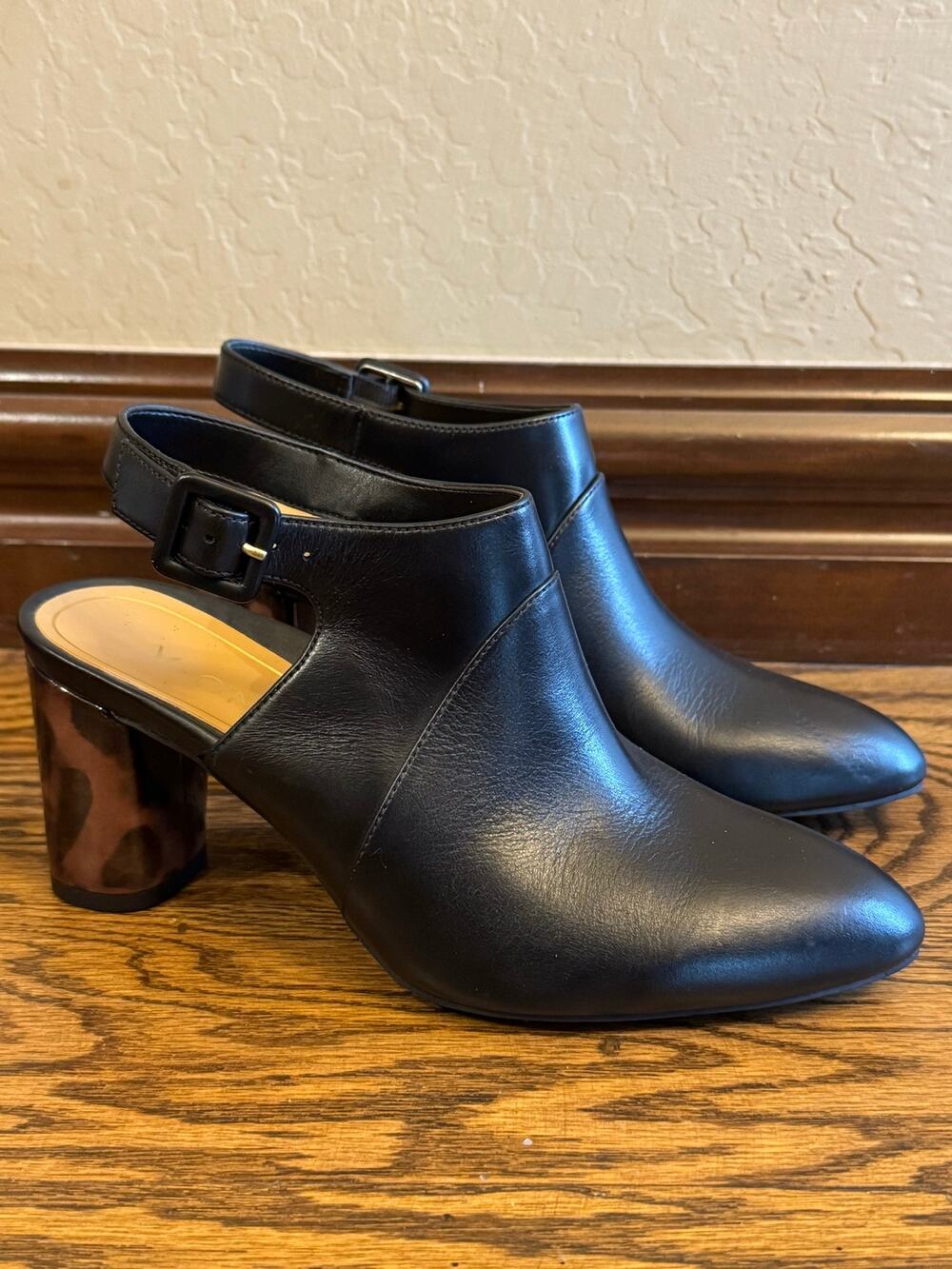 Vionic Roseville Black Leather Tortoise Slingback Heels Bootie Ankle 6